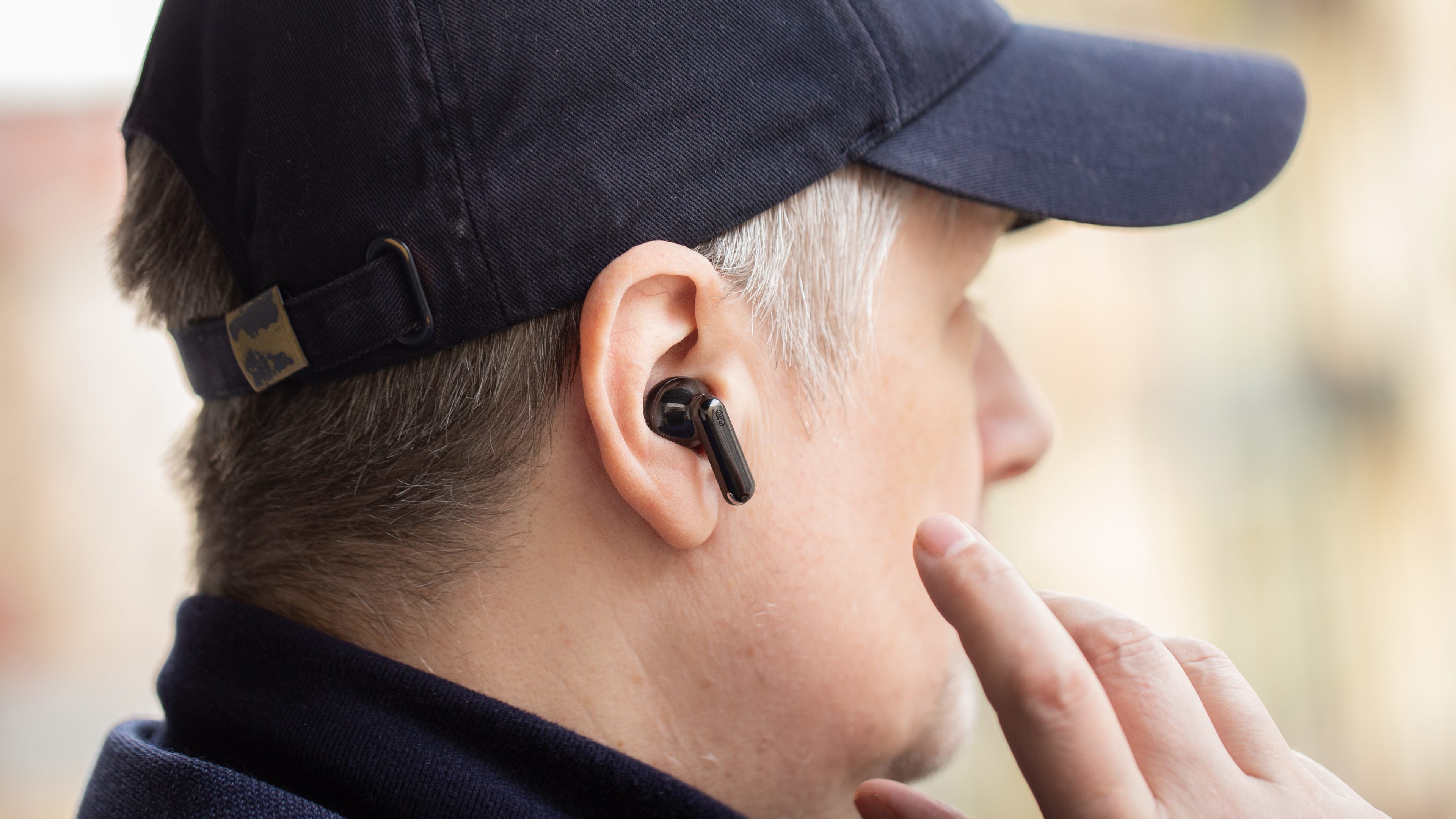 AirPods 2 : Les écouteurs sans fil Apple à saisir à moins de 90€ - Le  Parisien