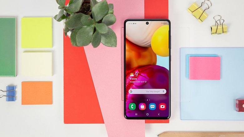 AndroidPIT Samsung Galaxy A71 front