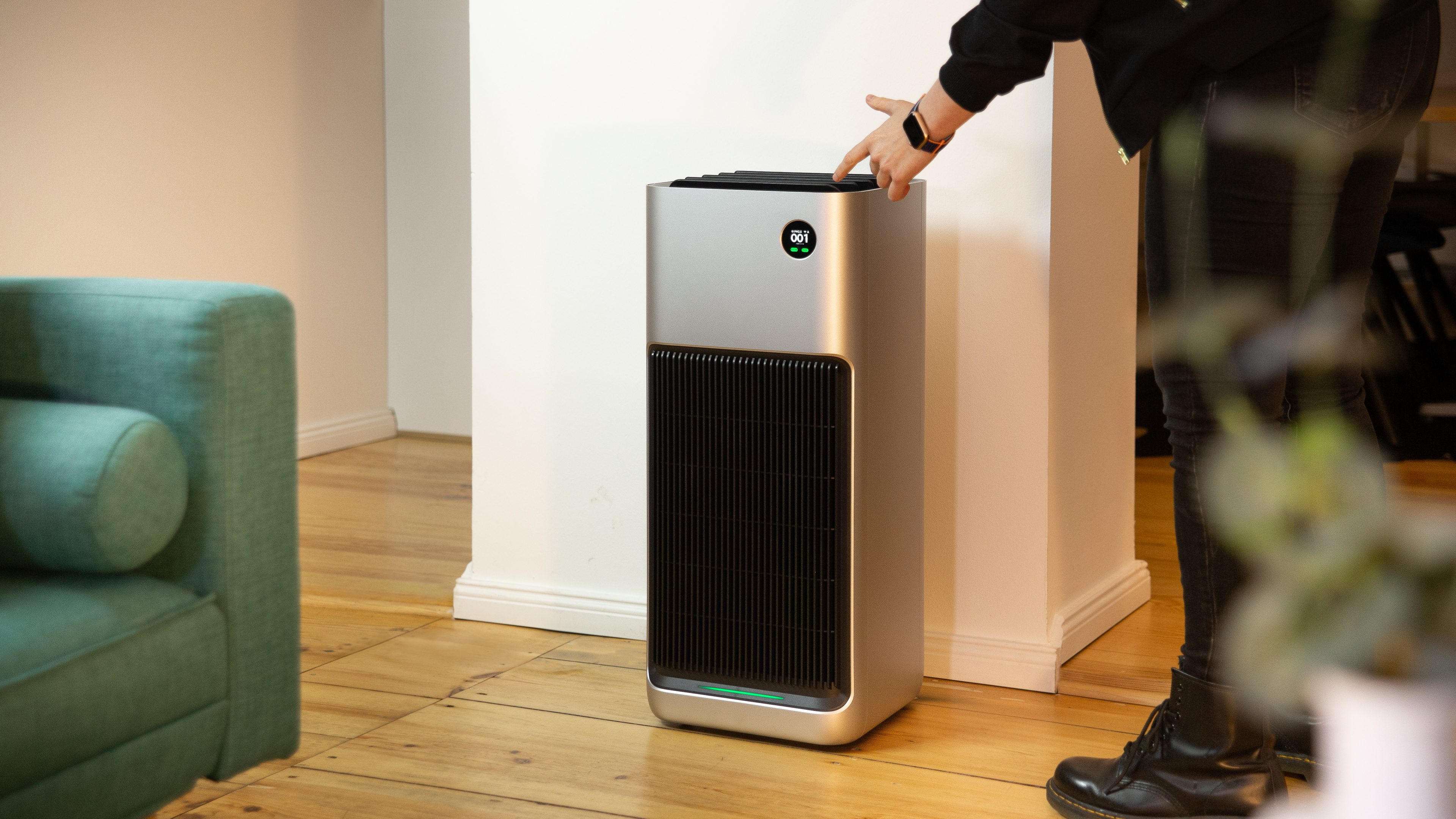 Test d'un purificateur d'air HEPA mobile pour la maison