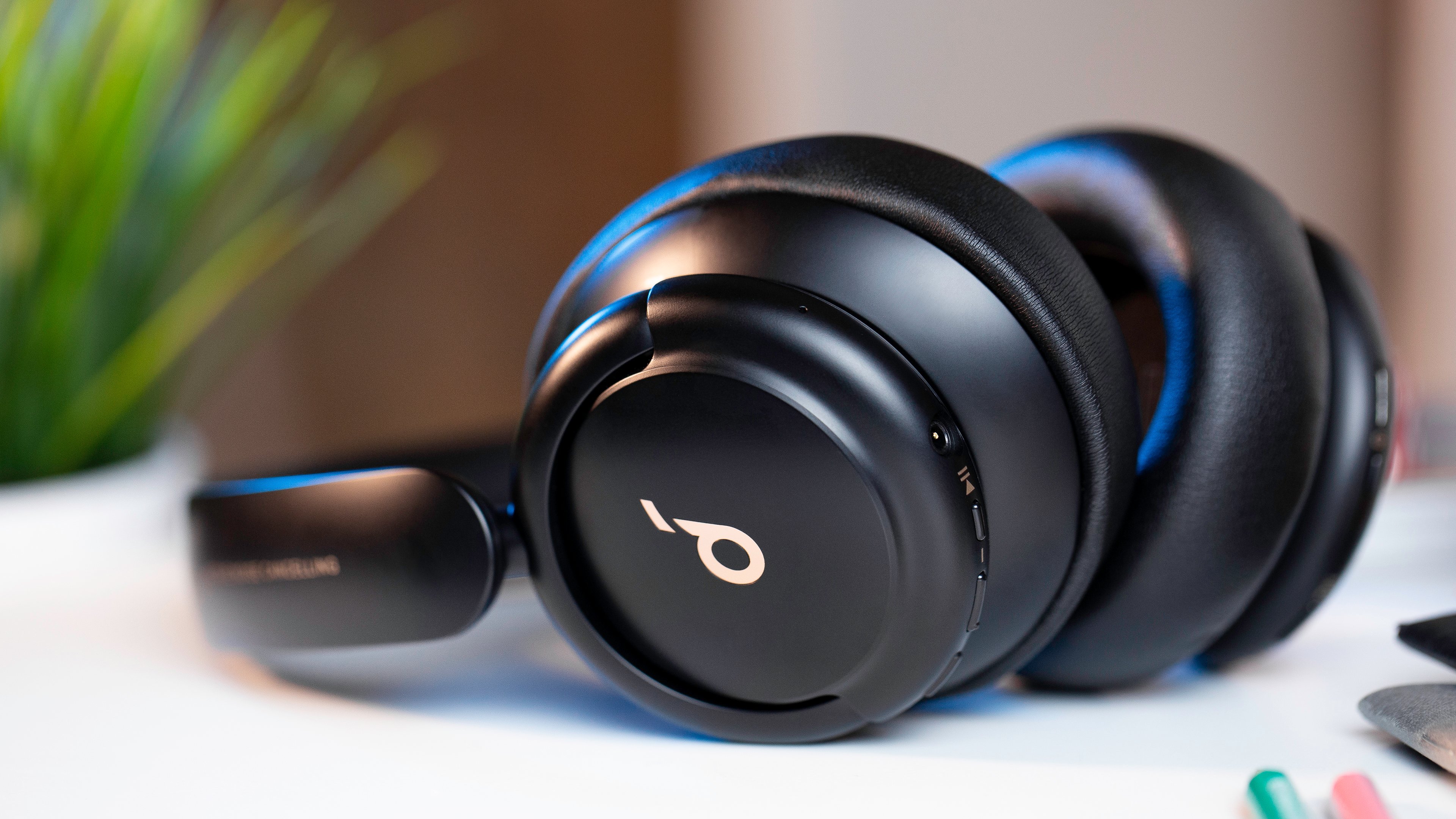 Soundcore Life Q30 review: solid wireless ANC headphones for less | NextPit