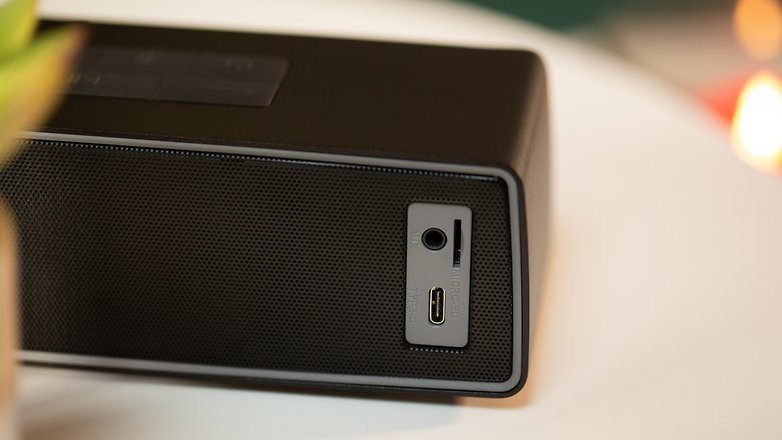 NextPit Tronsmart Studio Speaker aux