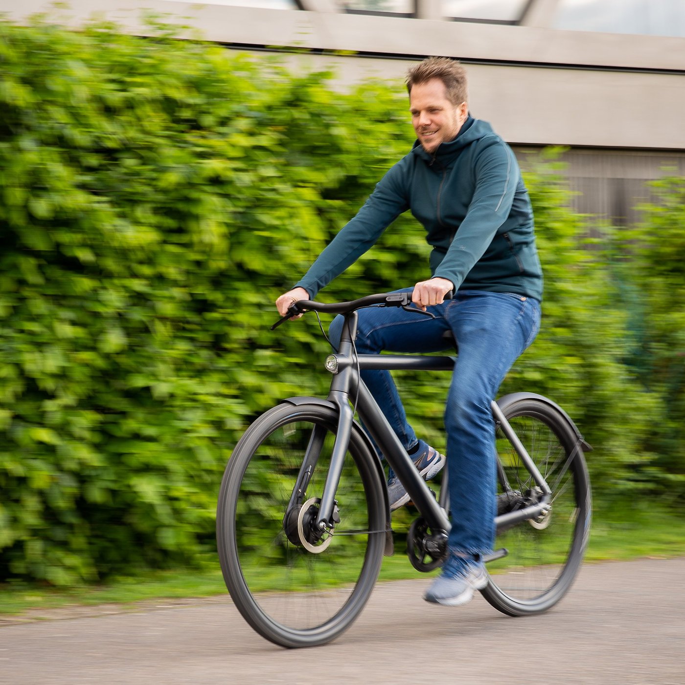 Vanmoof cycle deals to work