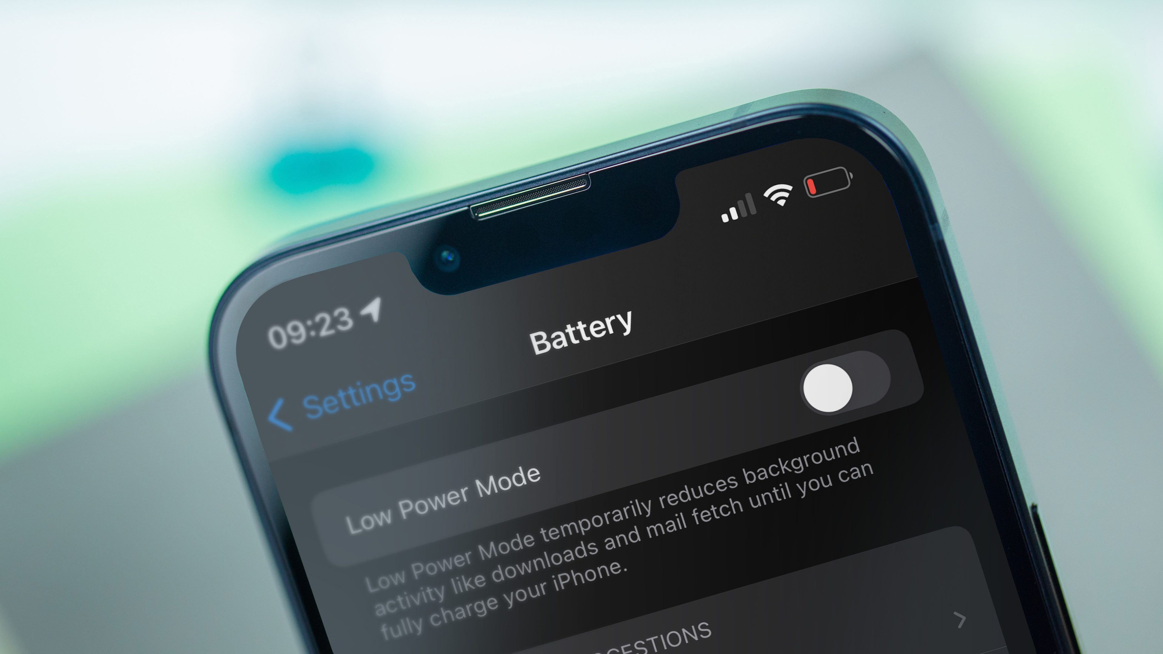 What Does Low Battery Mode Do On Iphone