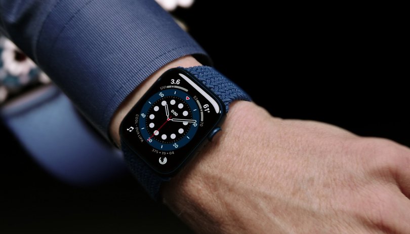 Apple Watch Series 6 em promo&ccedil;&atilde;o com pre&ccedil;o de Black Friday
