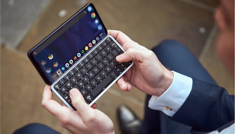 Not dead yet: Astro Slide 5G brings a real keyboard in the 5G-age