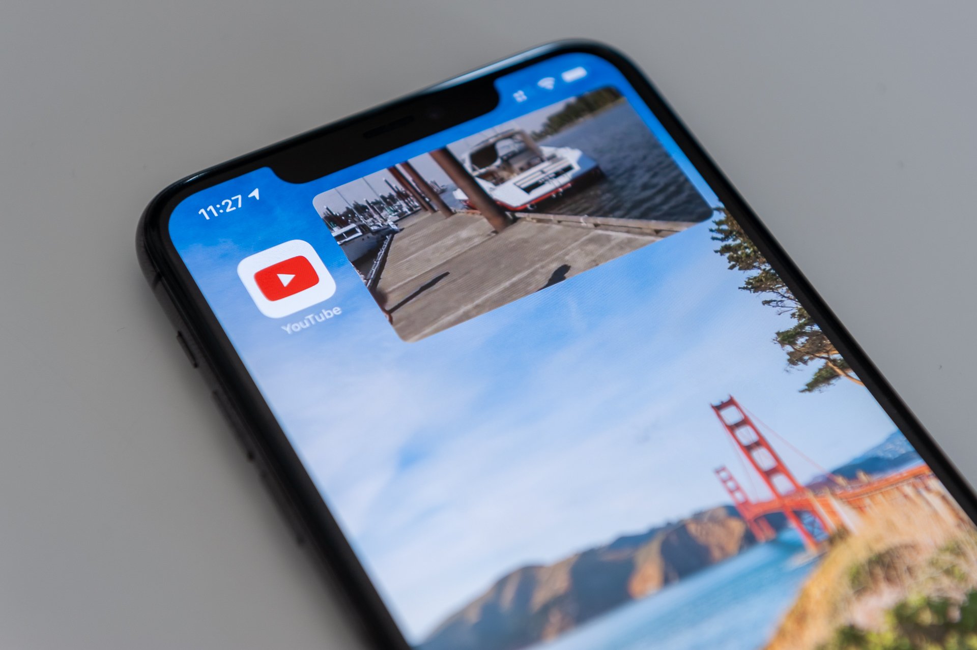 iOS 14: YouTube restricts popular iPhone feature | NextPit