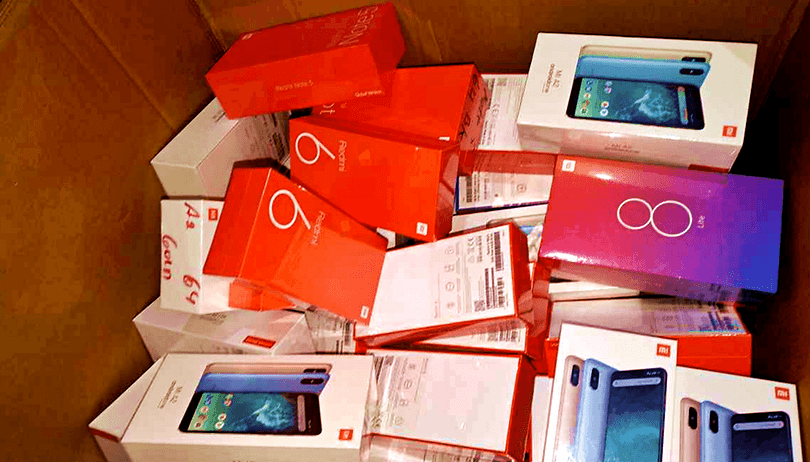 Receita Federal faz leilão de celulares Xiaomi e iPhones