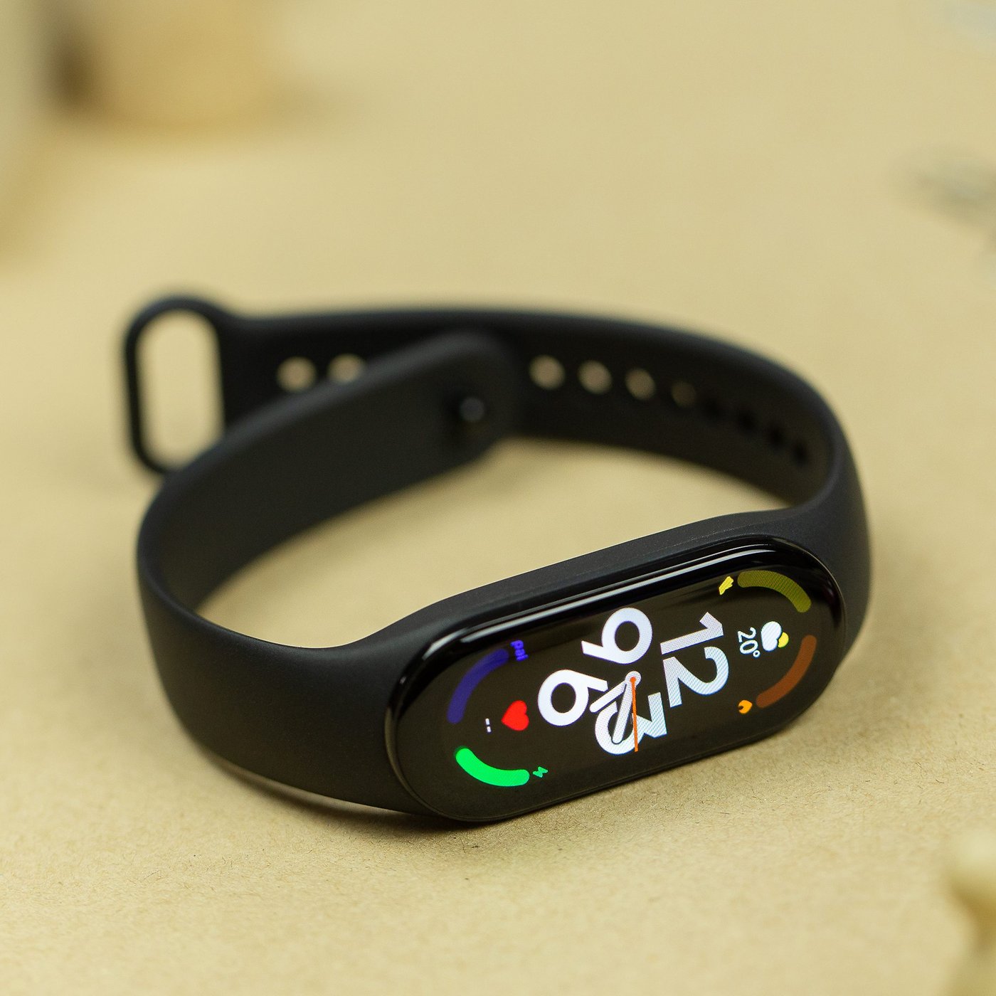 Xiaomi Smart Band 7 Review: A Competent, Well-Featured Tracker At
