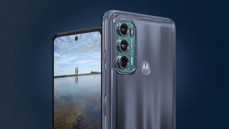 Moto G60 pdp fullbleed camera overview m ch2f7wm3