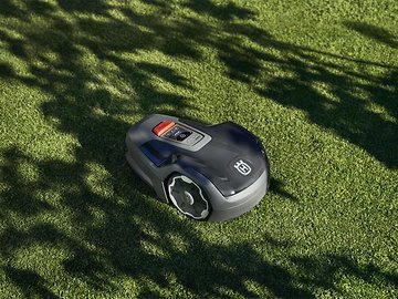 Testsieger zum Sonderpreis: Husqvarna-M&auml;hroboter + gratis Garage bei tink