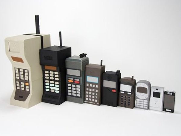 Infografik Die Evolution Der Handys Vom Knochen Zum Smartphone